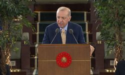 Cumhurbaşkanı Erdoğan: Gençlerimizle kol kola, omuz omuza yürümeyi sürdüreceğiz