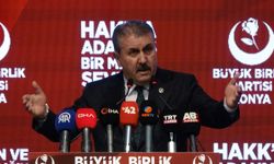 “Onca yolsuzluğa rağmen pişkin pişkin ortalıkta geziyorlar”
