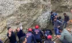 Elazığ’da kanalizasyon çalışmasında göçük altında kalan işçi kurtarıldı