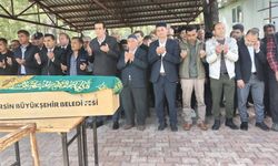 Kaymakam Topsakaloğlu, hayatını kaybeden kardeşlerin cenazesine katıldı