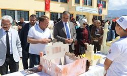 TÜBİTAK 4006 Bilim Fuarı'nda 19 proje sergilendi