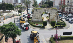 Tarsus Belediyesi yeni araçlarını kortejle tanıttı