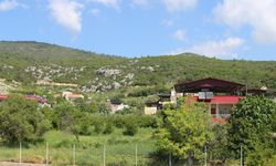 Katliamın ardından kırsal mahalleye girişler kapatıldı