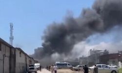 Mersin Gündoğdu Mahallesi'nde çıkan yangın çevrede panik yarattı