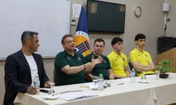 Mersin Üniversitesi’nden basketbol altyapısı paneline yoğun ilgi