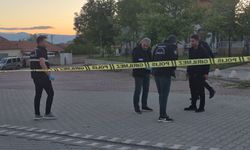 Sanal medyada tartışıp, parkta kavga ettiler: 1 yaralı