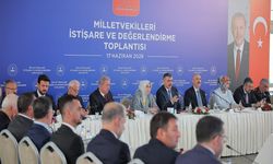 Bakan Çiftçi, AK Parti milletvekilleriyle bir araya geldi