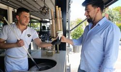 Yazın başlamasıyla birlikte Maraş dondurmasına ilgi arttı