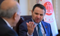 Bakan Gürlek, İstanbul 2 No’lu Barosu Başkanı Şamlı ve stajyer avukatları kabul etti