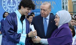 Cumhurbaşkanı Erdoğan, torunu Ömer Tayyip Erdoğan'ın mezuniyet törenine katıldı