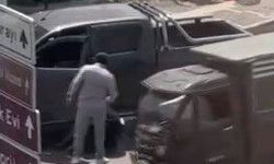 Kamyonet sürücüsüne trafikte sopalı saldırı