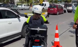 Mersin polisi, geç kalan adayları sınava yetiştirdi