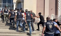 4 İlde eş zamanlı operasyon: 18 göçmen kaçakçılığı şüphelisi adliyede