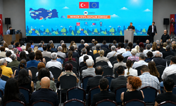 Mersin’in demokrasi modeli katılımcılık modeli oldu