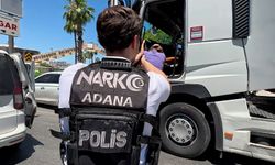 Polis takibindeki TIR'dan 1,8 milyon uyuşturucu hap çıktı