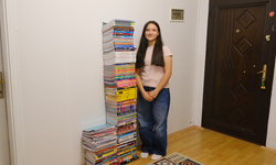 Çalıştığı kitaplar boyunu aşan İpek, LGS Türkiye birincisi oldu