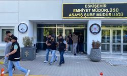 Polis memurunun da yaralandığı kavgada 18 gözaltı