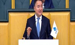 Ali Babacan: Asgari ücrete ve emekli maaşlarına zam yapılmalı