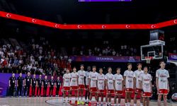 17 Yaş Altı Erkek Basketbol Milli Takımı, grup birincisi olarak son 16 turuna yükseldi
