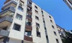 Balkondan Düşen Genç Kadın Hayatını Kaybetti
