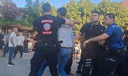 Bursa’da mahalleli arasında bıçaklı ‘park etme’ kavgası: 3 yaralı