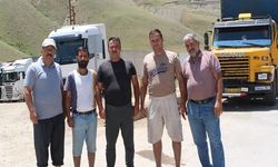 Türkiye-İran sınırında 12 kilometrelik TIR kuyruğu oluştu