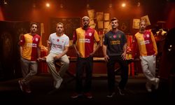 Galatasaray'ın 5 yıldızlı formaları tanıtıldı