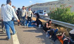 Günübirlik gezi dönüşü kazada 3 vefat 8 yaralı