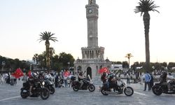 İzmir'de motosikletliler 15 Temmuz’u unutmadı
