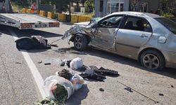 Kamyonla çarpışan otomobil takla attı: 1 çocuk öldü, 3 yaralı