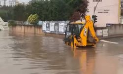 Sağanak hayatı felç etti