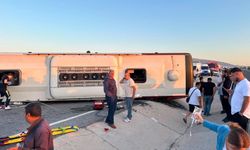 Kütahya’da devrilen yolcu otobüsünde 31 yaralı!