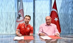 Samsunspor, Elliot Watt ile 4 yıllık sözleşme imzaladı