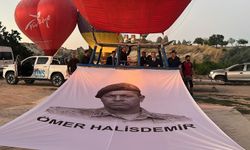 Balonlar 15 Temmuz için Türk bayrakları ile havalandı