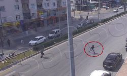 Sahte plakalı motosikletle kaçtı, 9 suçtan aranan şüpheli tutuklandı