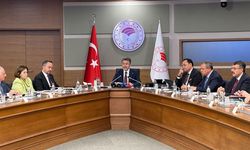 Bakan Yumaklı: "Bazen çok az, bazen de çok fazla suyla mücadele etmek zorunda kalacağız"