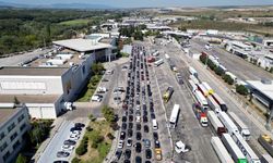 Kapıkule’de gurbetçilerin dönüş yoğunluğu