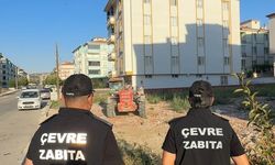 Arsaya döktüğü atıkları kendisi temizledi üstüne ceza yedi