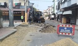 “Akdeniz’de yeni yollar açılıyor, sokak ve kaldırımlar yenileniyor”