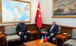 Bakan Güler, Ukrayna Milli Güvenlik ve Savunma Konseyi Sekreteri Umerov ile görüştü