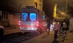 Çıkan silahlı kavgada baba ve 4 yaşındaki oğlu yaralandı