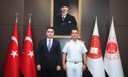 Sahil Güvenlik Komutanı Tuğamiral Alparslan Baysal’dan Başsavcı Yasin Emre’ye nezaket ziyareti