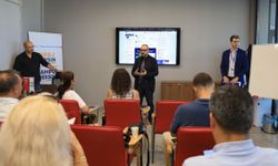 Kampüs Mersin ve Garaj Mersin'de LinkedIn eğitimi