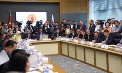 Çerçeve yasası komisyondan geçti