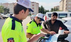 Konvoyda korna çaldığına pişman oldu