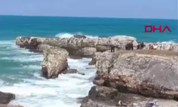 Denize girme yasağına uymadı, ekipler kurtardı