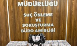 İzmir'de 9 bin 184 sentetik ecza ele geçirildi