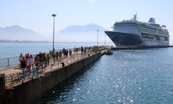 Kruvaziyer yolcusu 1 milyonu aştı, turizm rekoru kırıldı