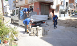 Toroslar'da yol yapım ve yenileme çalışmaları sürüyor