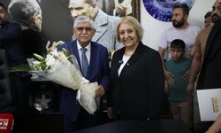 Menderes Belediyesi'nde devir- teslim töreni